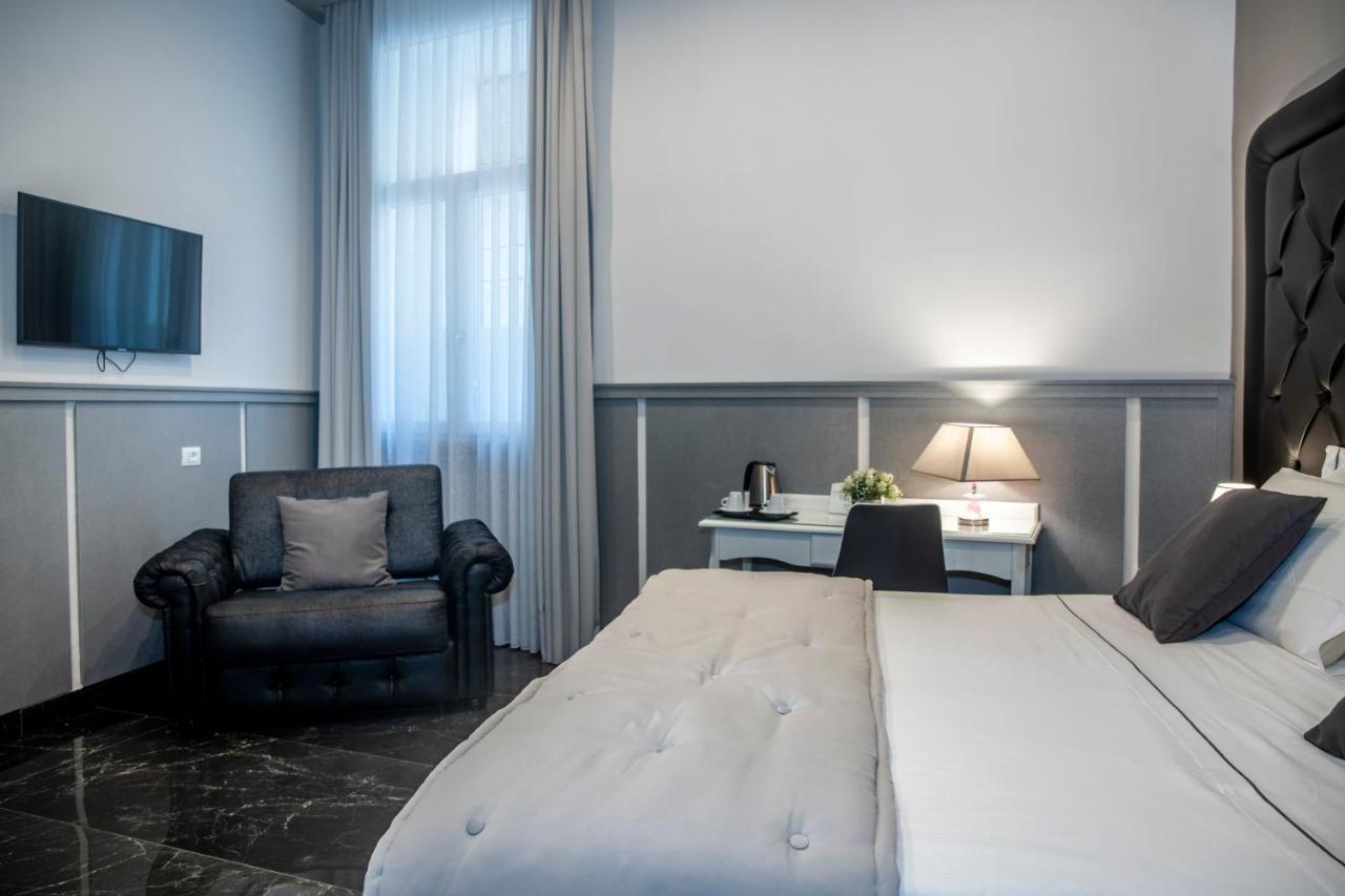 נאפולי Villa Elisio Hotel & Spa מראה חיצוני תמונה